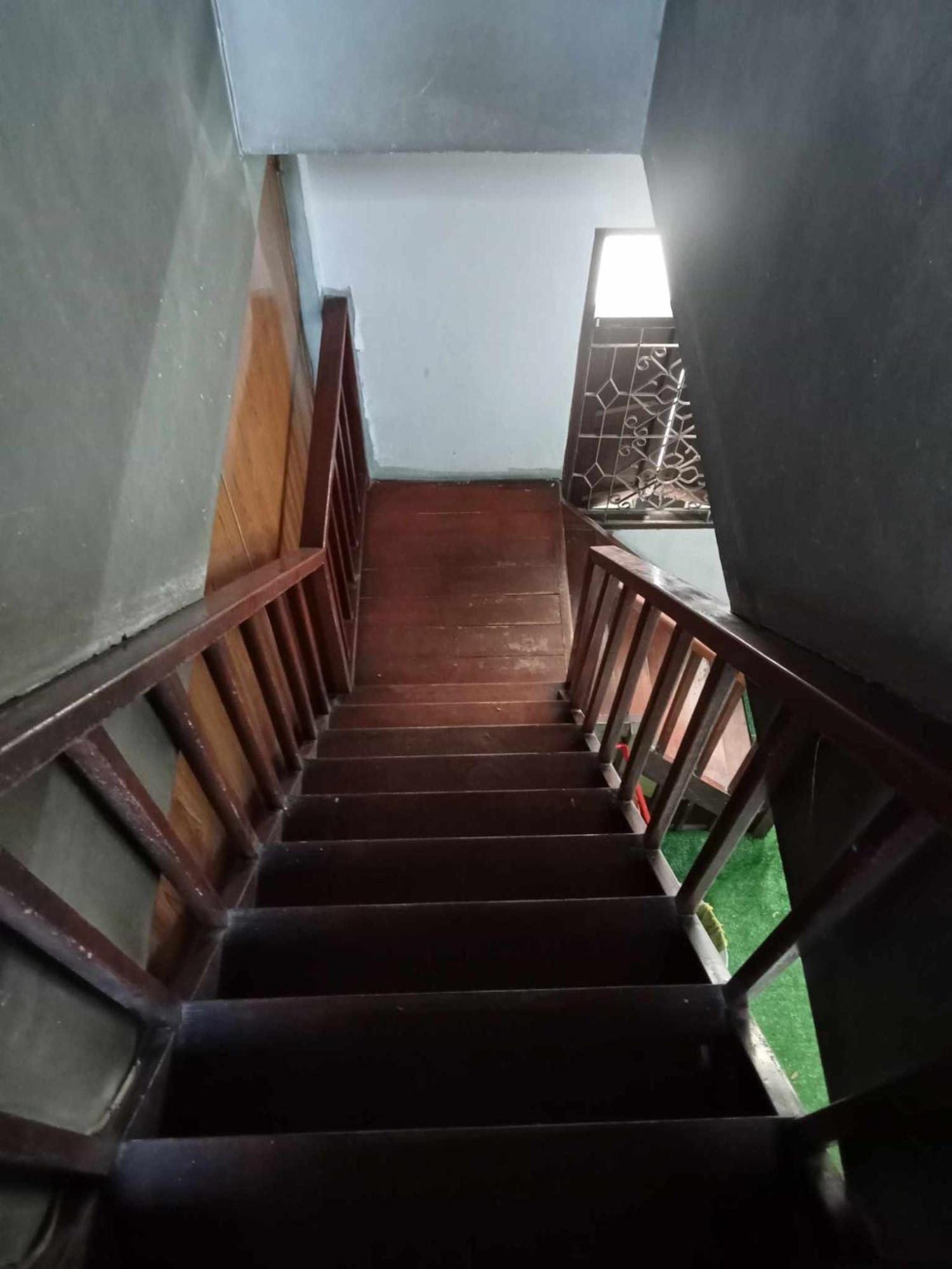 Bang Lumphu House&Bistro Apartment Bangkok Bagian luar foto