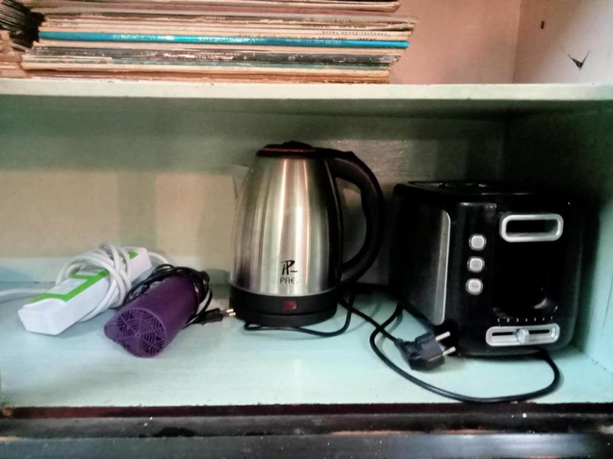 Bang Lumphu House&Bistro Apartment Bangkok Bagian luar foto